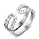 Victoria Ezüst színű fehér köves gyűrű